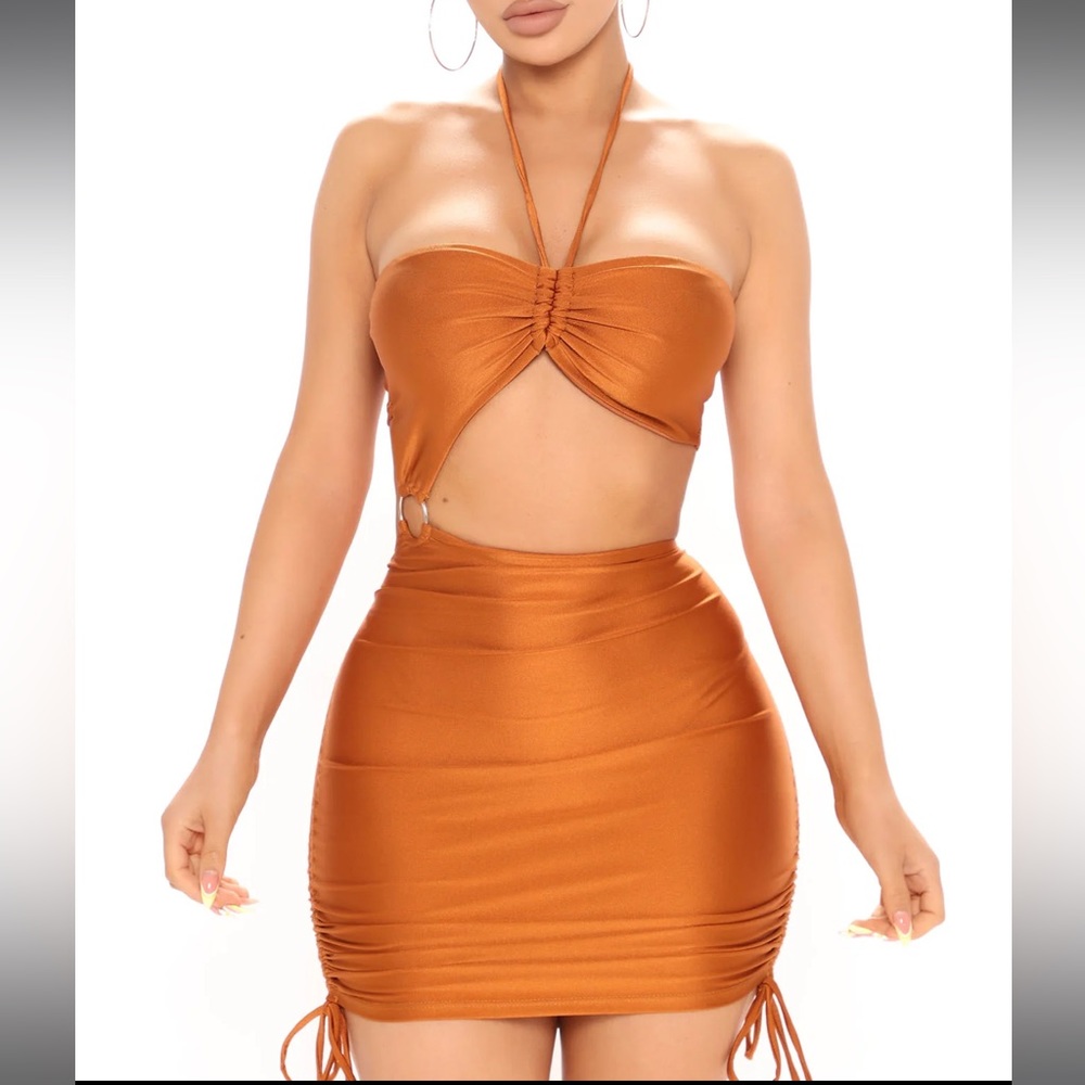 Cut out Mini Dress- Copper: Fashion NoVa - Picture 2 of 4